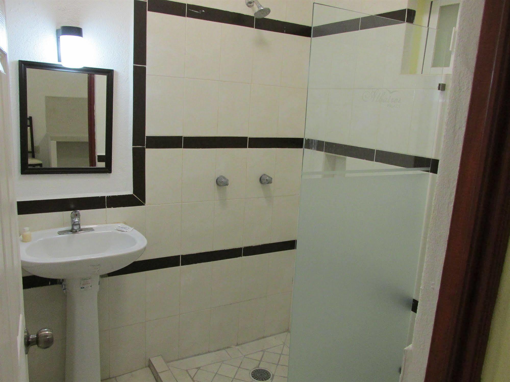 Hotel Albatros Palace Manzanillo Kültér fotó