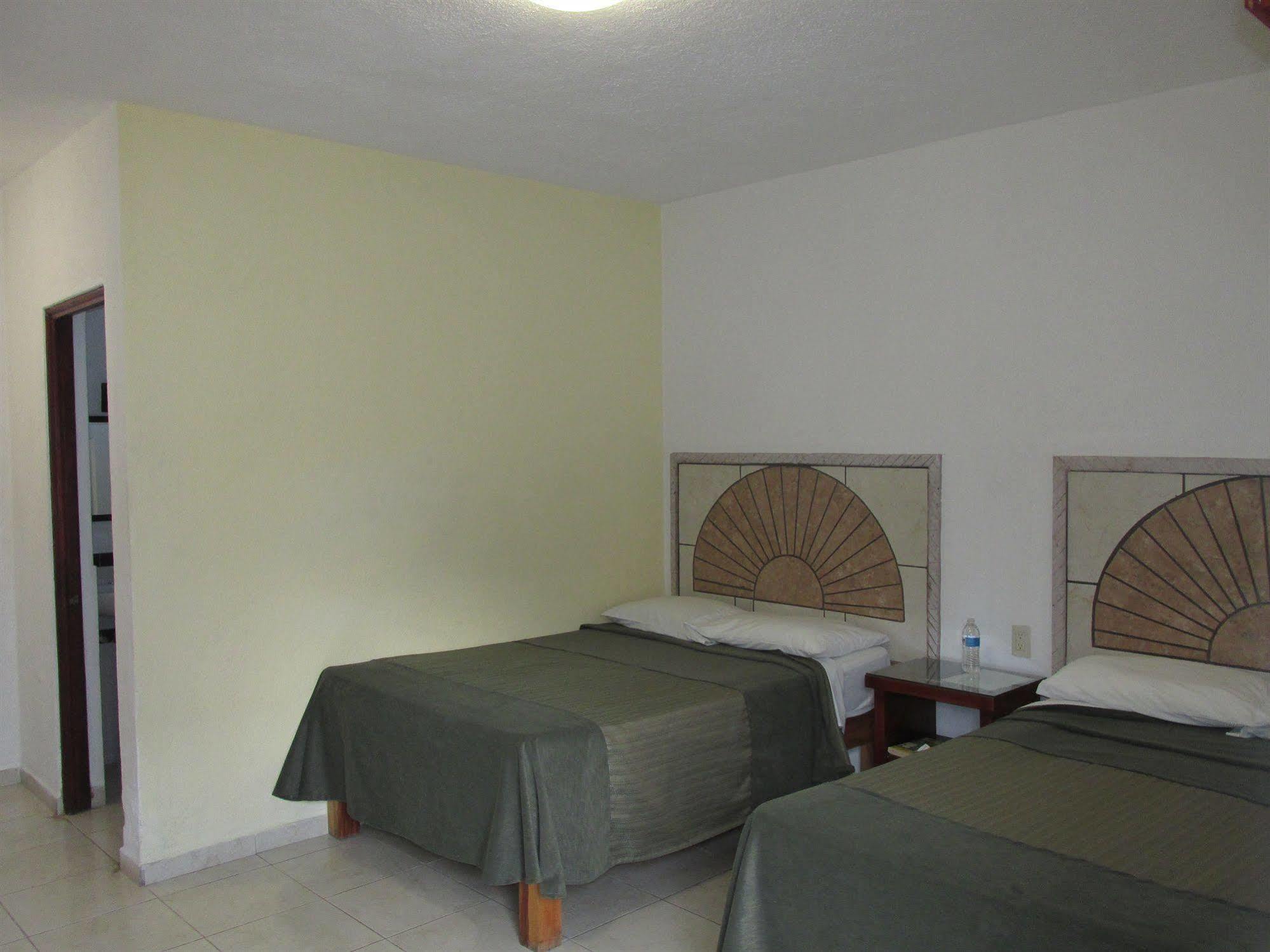 Hotel Albatros Palace Manzanillo Kültér fotó