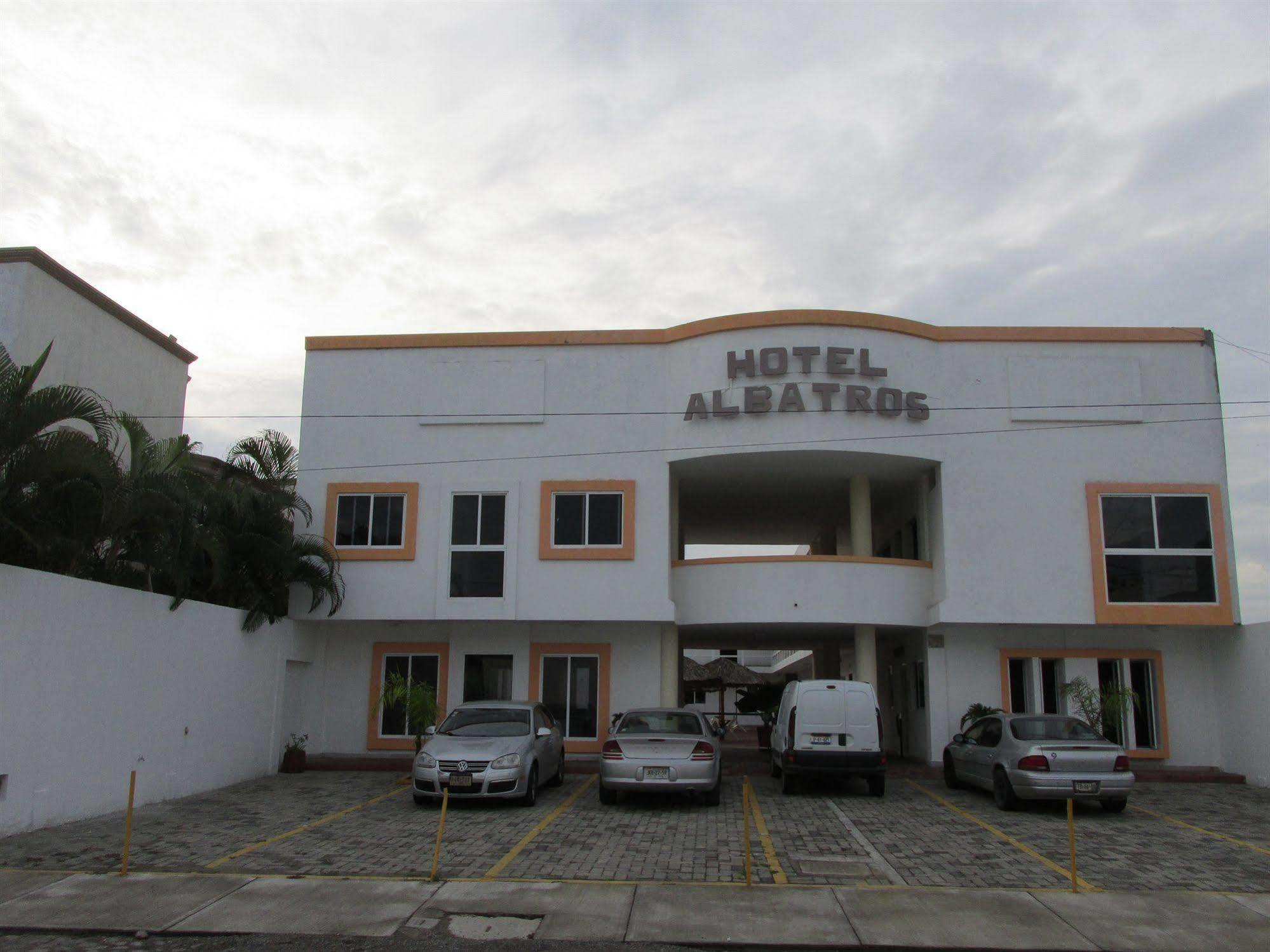 Hotel Albatros Palace Manzanillo Kültér fotó
